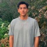 小凌汽车头像