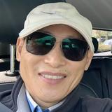 海边的风先生头像