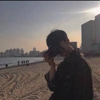 溜不溜得头像