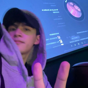 绪柠檬的个人资料头像