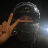 摩咖机车一大東头像