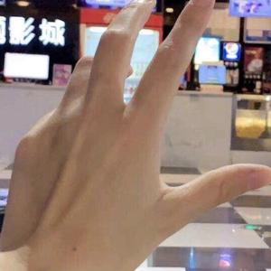 燕子姐688头像
