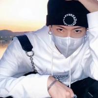 用户9351875495676头像