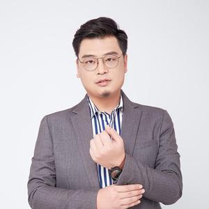 教招杨头像