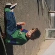 特斯拉的弧光照明的个人资料头像