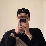 你头发乱了喔9115头像