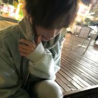 直率柳叶ejJ头像