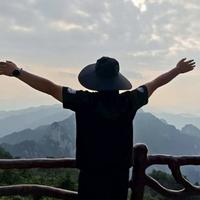 劉一缕青风头像