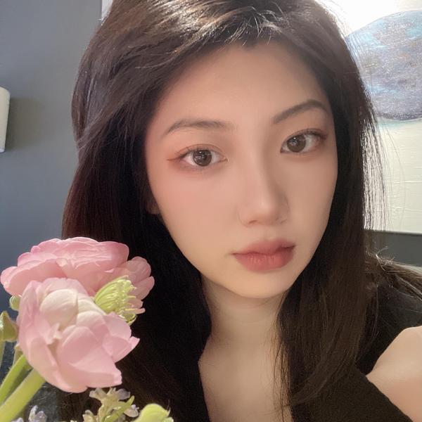 成都瑶瑶说车头像