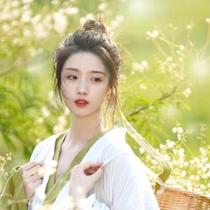 手游评测小杨头像