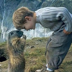 温柔离别的车站头像