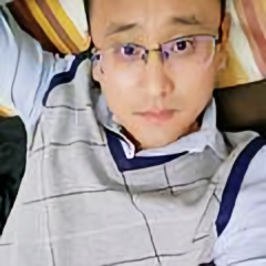 爱戏的二公子头像