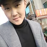 无心无肺不累833头像