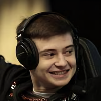 佬斯基的礼成怡头像