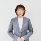 小鹏汽车周璇头像