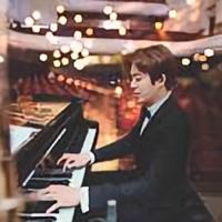 钢琴剪辑师头像