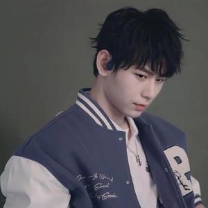 @Ｂ.X头像