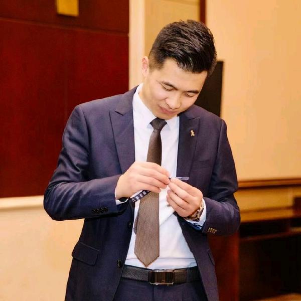 李小飞说车头像