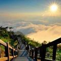 云间山影peo头像