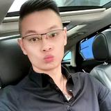 三人言百春头像
