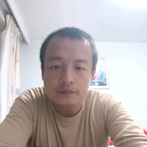 白杰头像