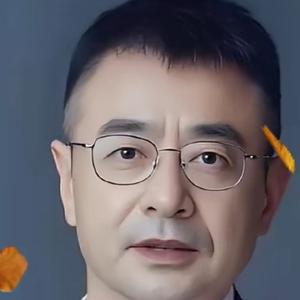 杨S82头像