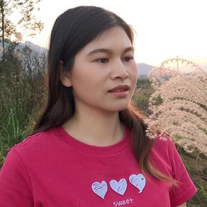 梁家妞在农村头像