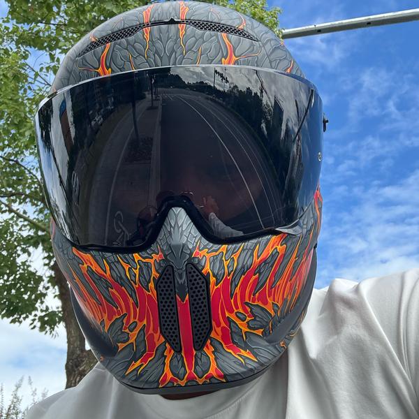 口哨的扳手头像