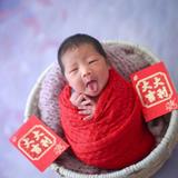 撵着风儿跑丶头像