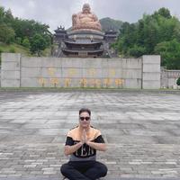 在大浪淘沙头像