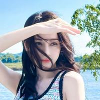 爱毓小关头像