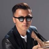 知情达理光束r8头像