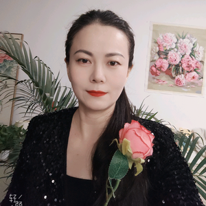 溪溪爱分享头像