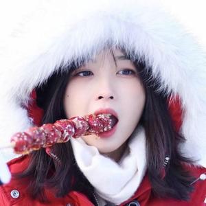 默绒非雪头像