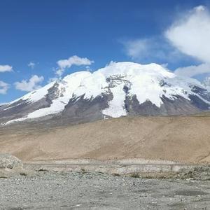 人在旅途的杨杨头像