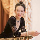 蓉蓉7164316940871头像