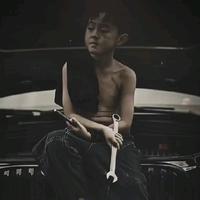 干嚼咖啡头像