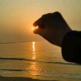 扭扭的雨声头像