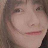 高冷菠萝0y头像