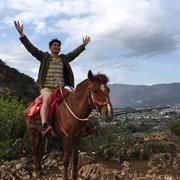 畔秋的个人资料头像