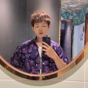 MO蜀黍头像