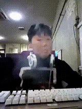 大牙的baba头像