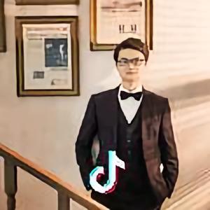 小雅博头像