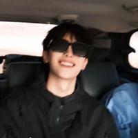 凉薄的李昂头像