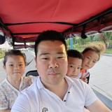 上进的河南小伙在北京头像