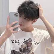 每天一杯奶茶的个人资料头像