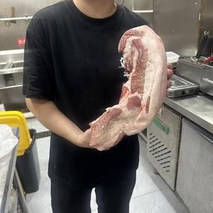 打工人许大大头像