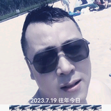 正义凛然清泉f2头像