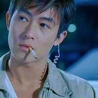 工厂打螺丝的凉介头像