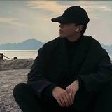 長白469头像